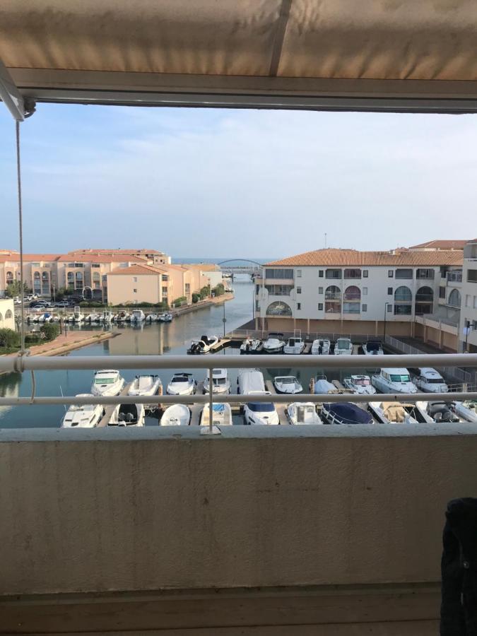 T2 Vue Mer Mezzanine Les Quilles Сет Екстериор снимка